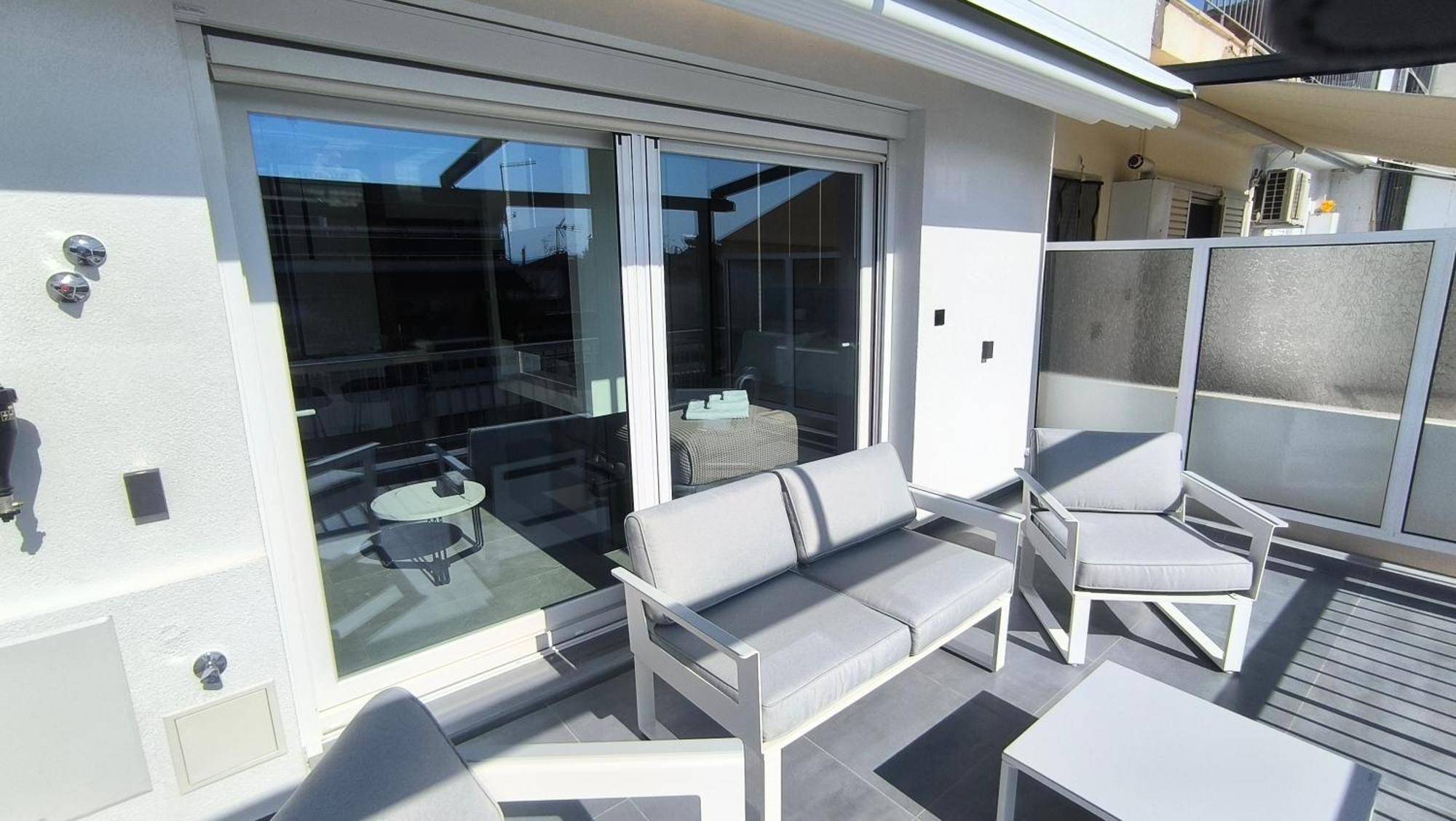 Larisa Absolute Suites, Sky View Smart Home Luaran gambar