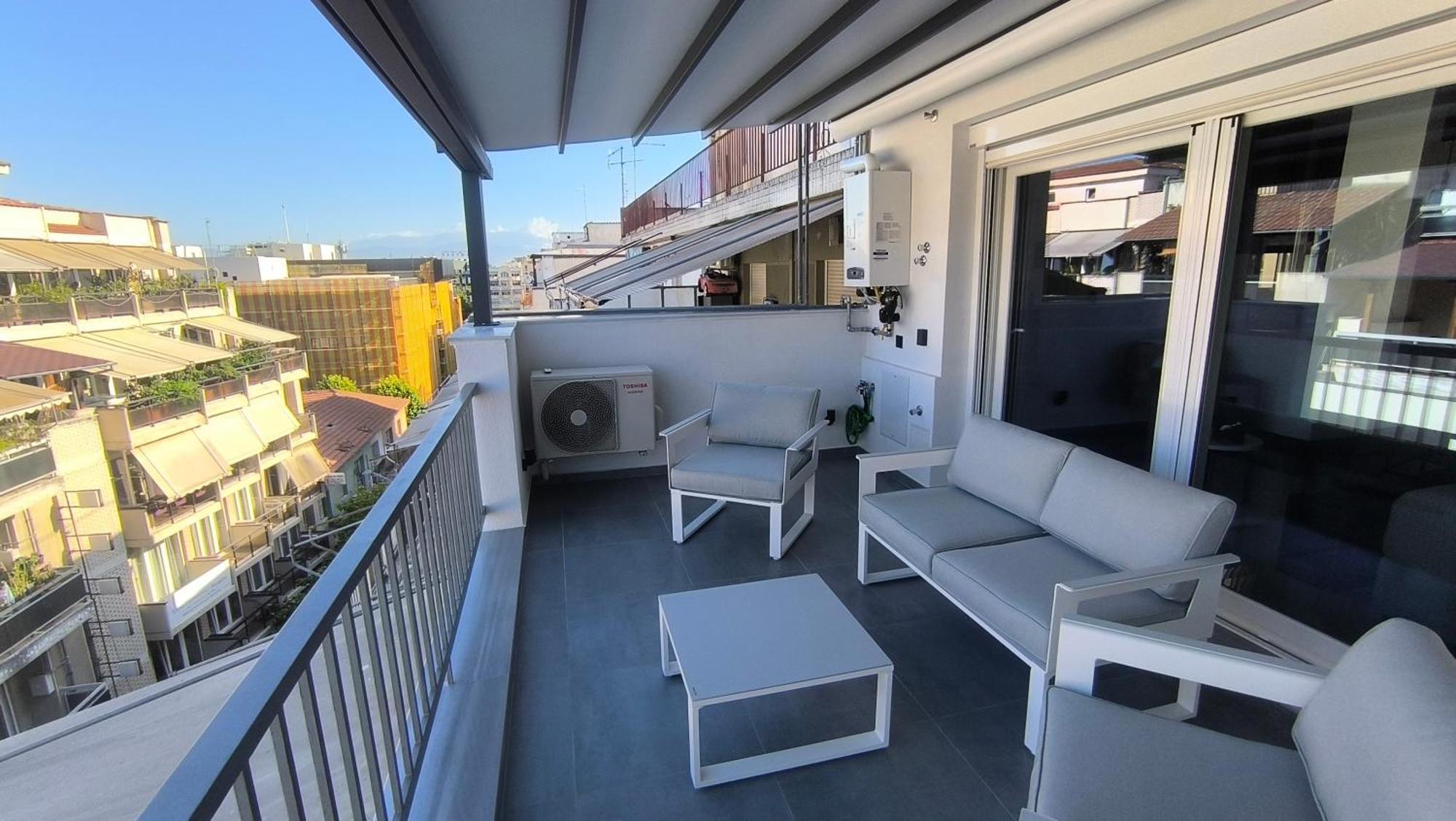 Larisa Absolute Suites, Sky View Smart Home Luaran gambar