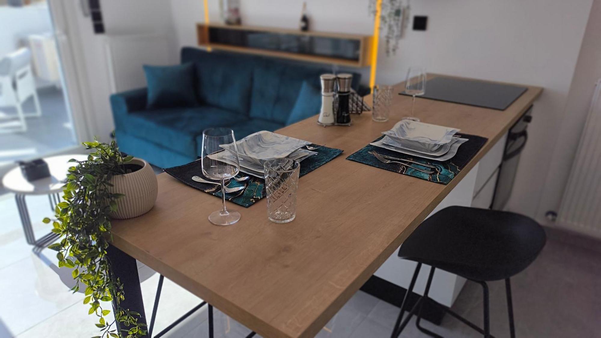 Larisa Absolute Suites, Sky View Smart Home Luaran gambar